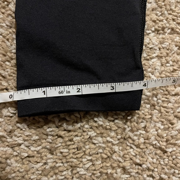 Gymshark Black Skinny Leggings - Picture 3 of 8